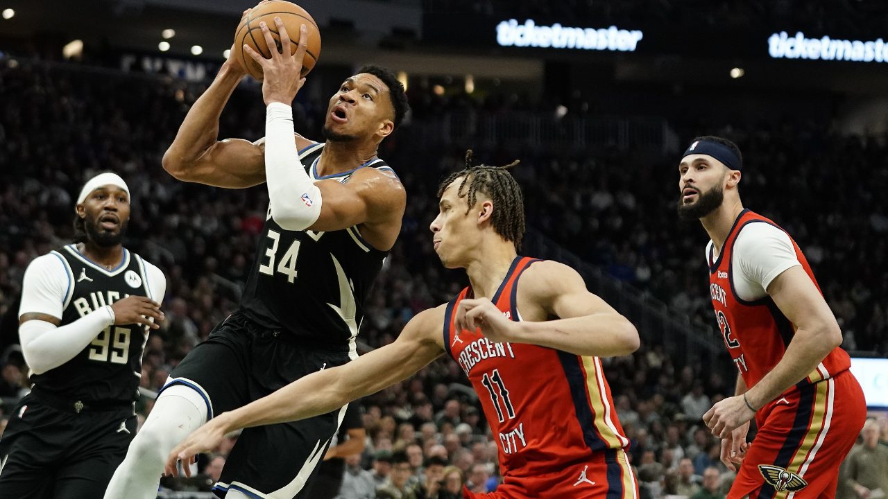 天津队轻取雄鹿，陶汉林点燃赛场