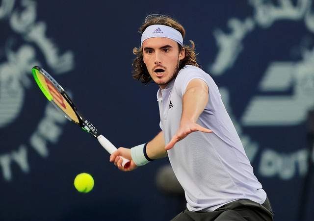 澳网轻取美网，西西帕斯扛起全队