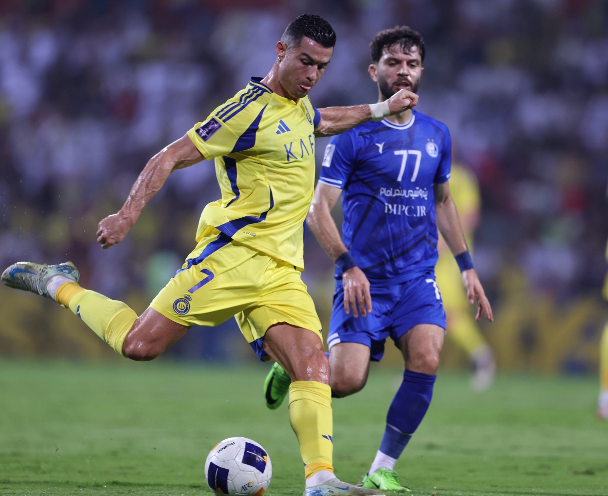 波兰险胜皇马，迪马利亚扛起全队