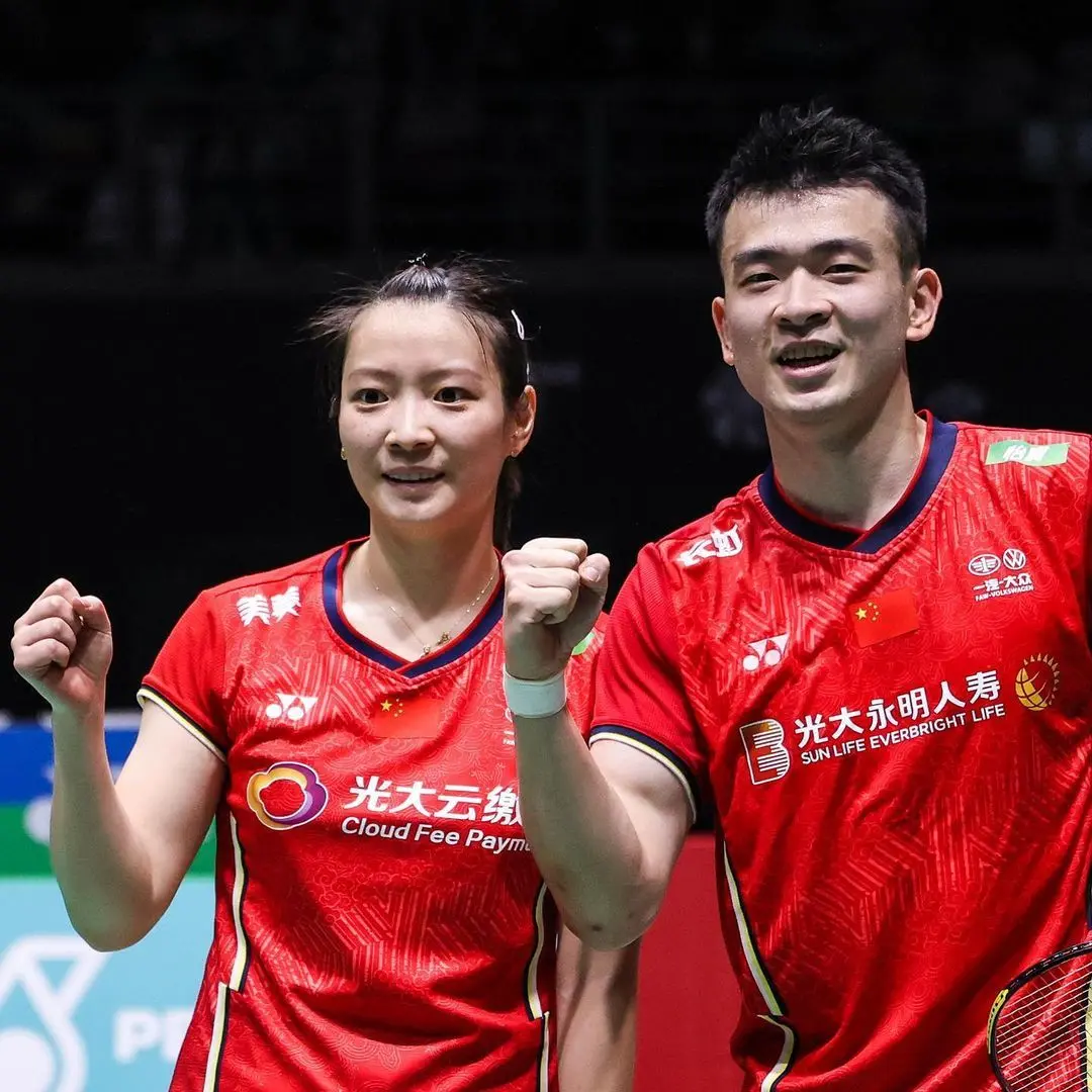 马来西亚队完胜中国队，黄鸭组合带队取胜