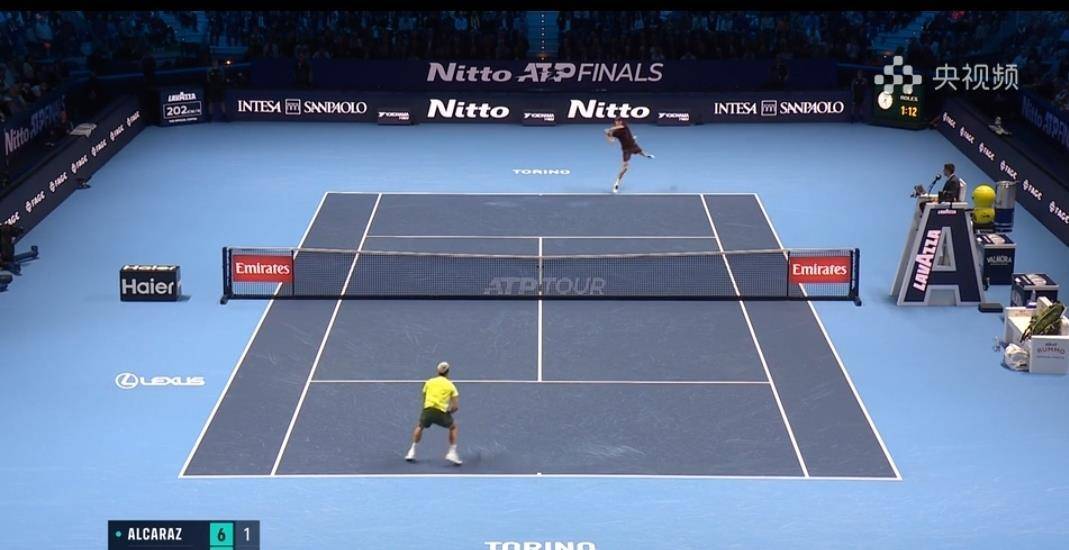 ATP总决赛完胜联合杯，辛纳统治全场