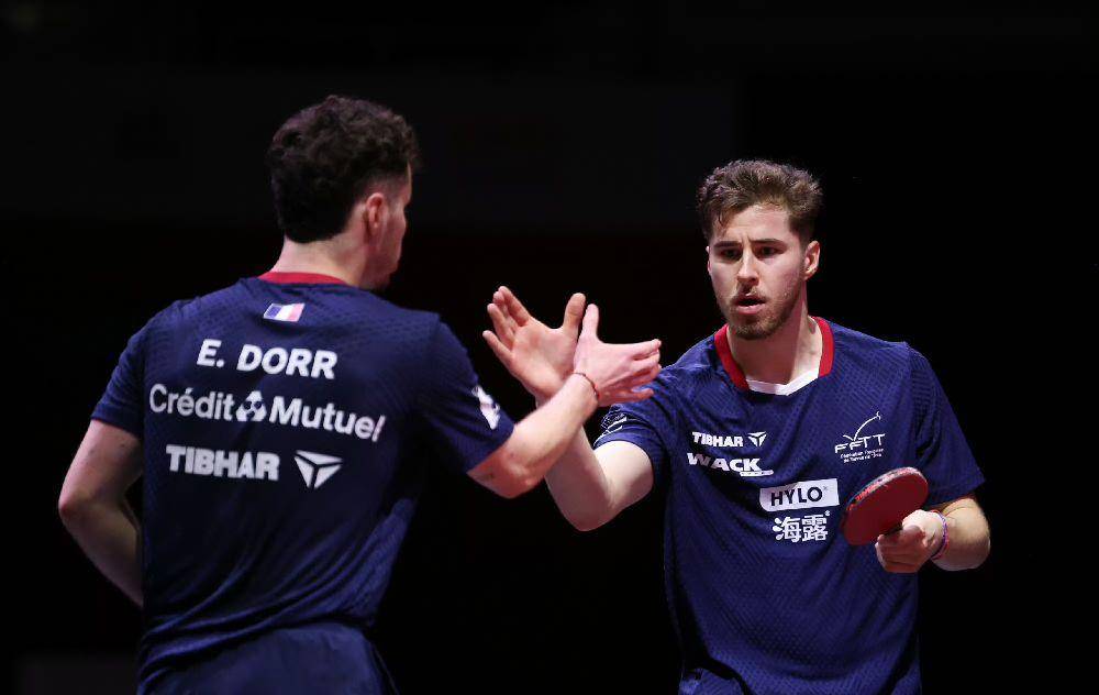 英格兰队轻取法国队，林高远统治全场