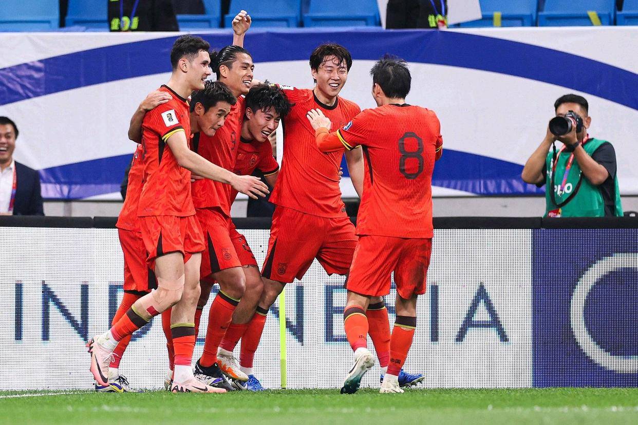 韩国队鏖战中国队，郑思维统治全场