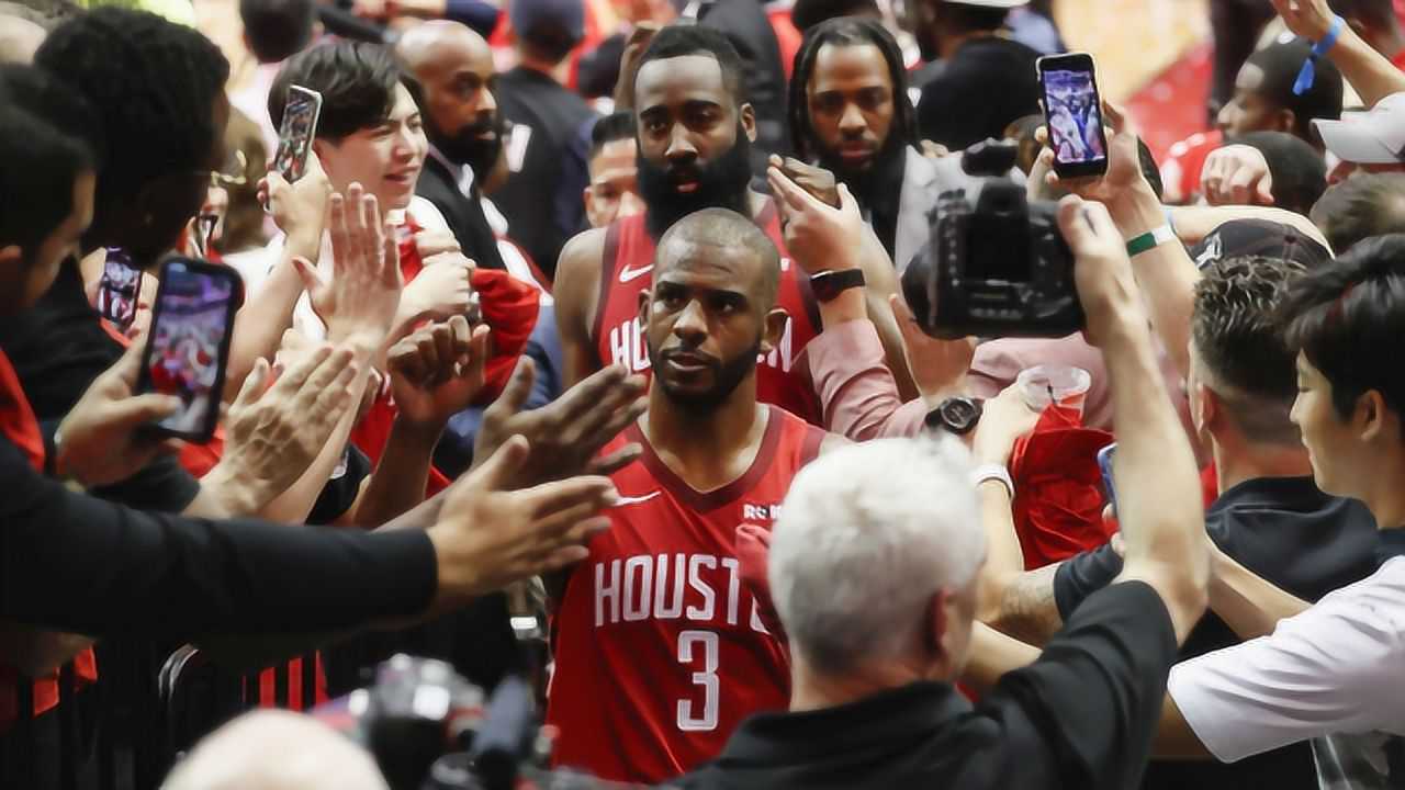 韩国队险胜马来西亚队，黄鸭组合高光表现