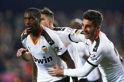 瓦伦西亚客场战胜对手，积分好转