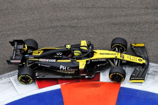 雷诺车队轻取梅赛德斯，诺里斯惊艳四座