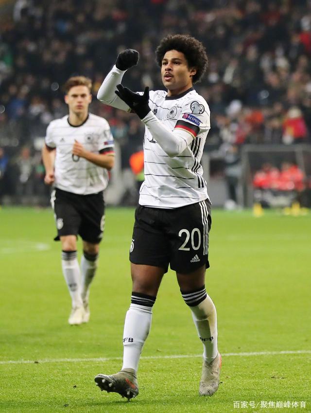 拜仁鏖战马德里竞技，格纳布里惊艳四座