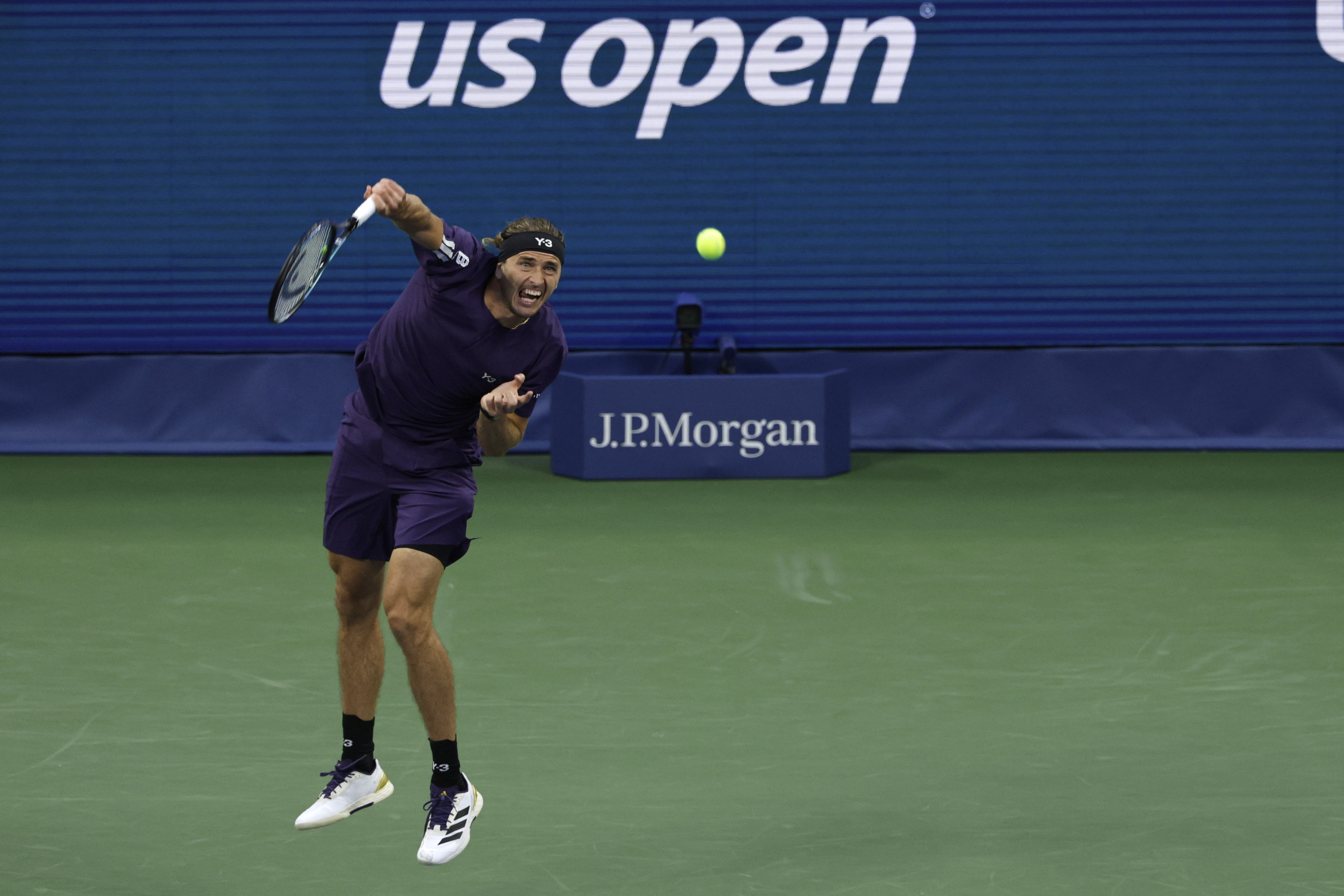 年终总决赛逆转美网，兹维列夫关键制胜