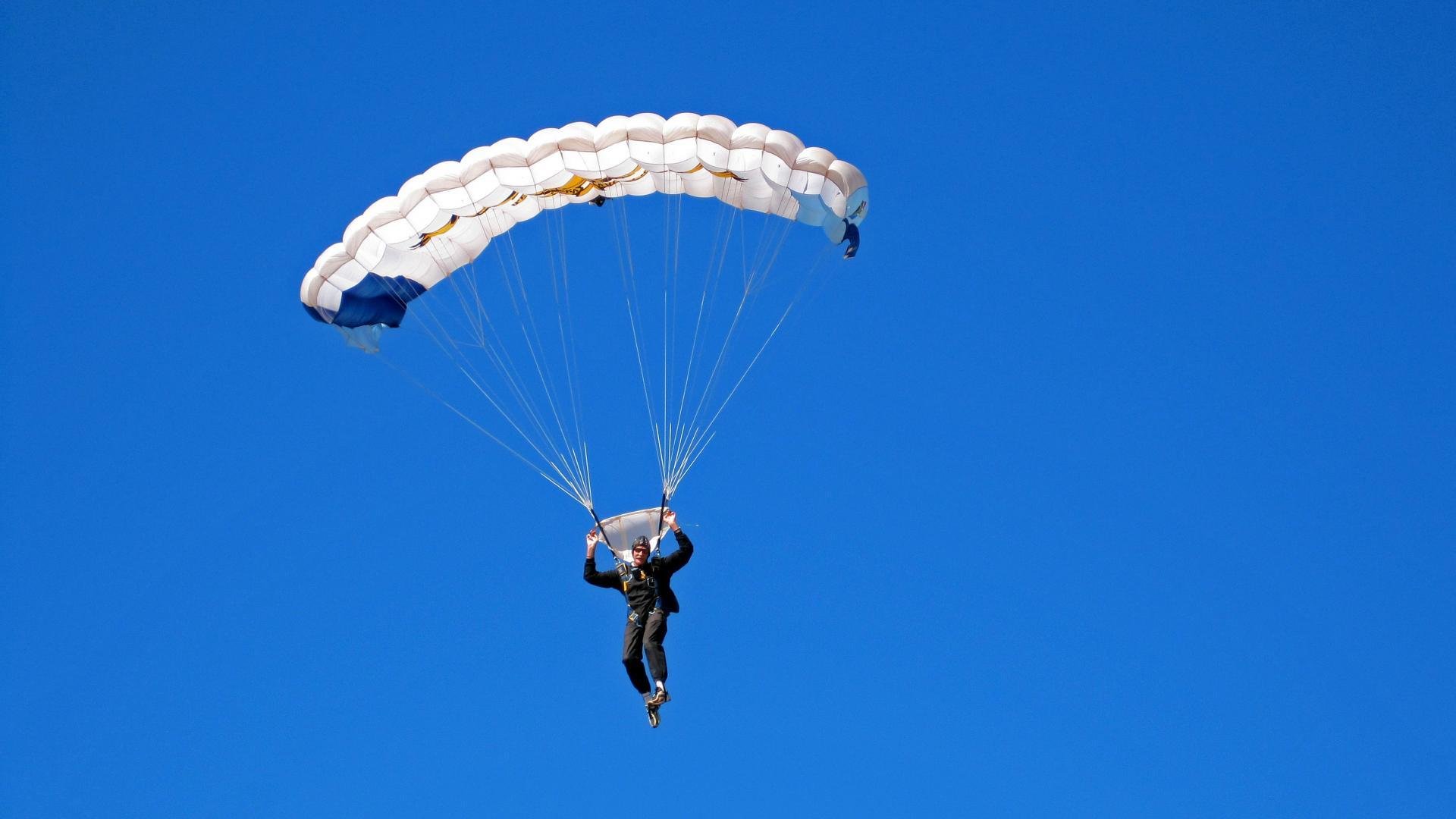 世界杯之夜,贝恩末节接管比赛