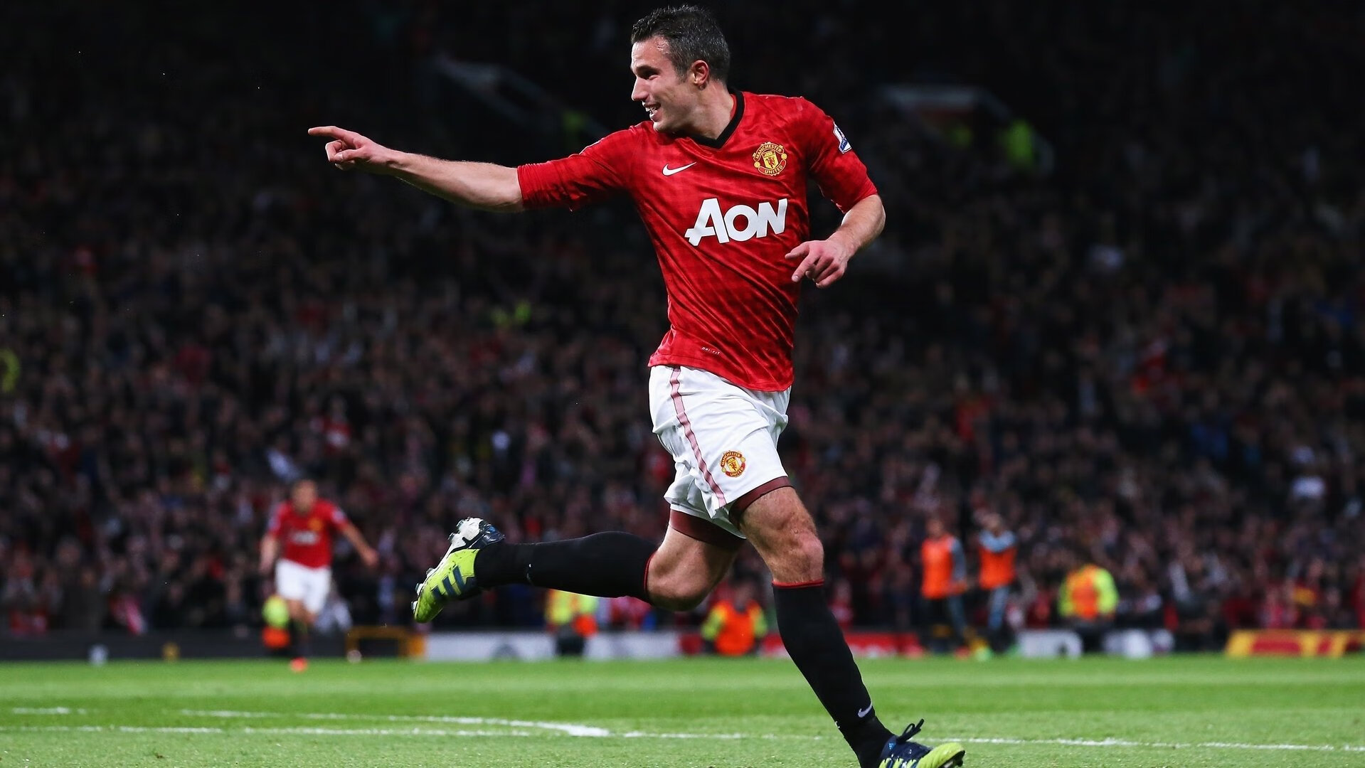 赛道与球场，F1争冠焦点战与浙江队的活塞收割