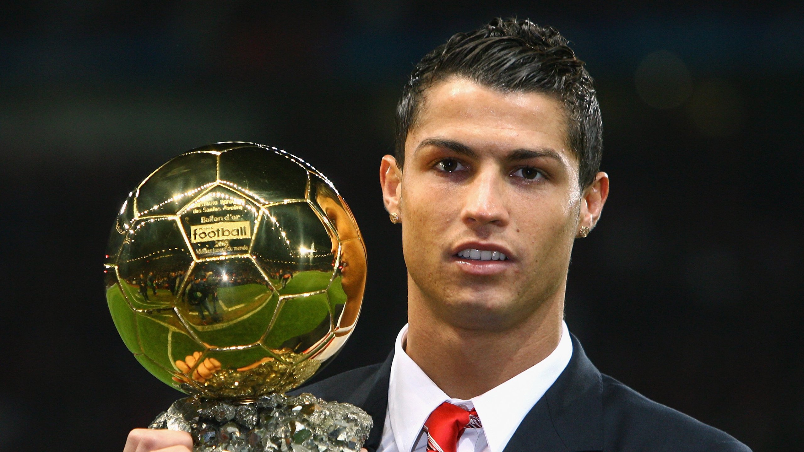 魔笛奏响伯纳乌，莫德里奇大师级调度助皇马完胜拜仁，诠释何为关键先生