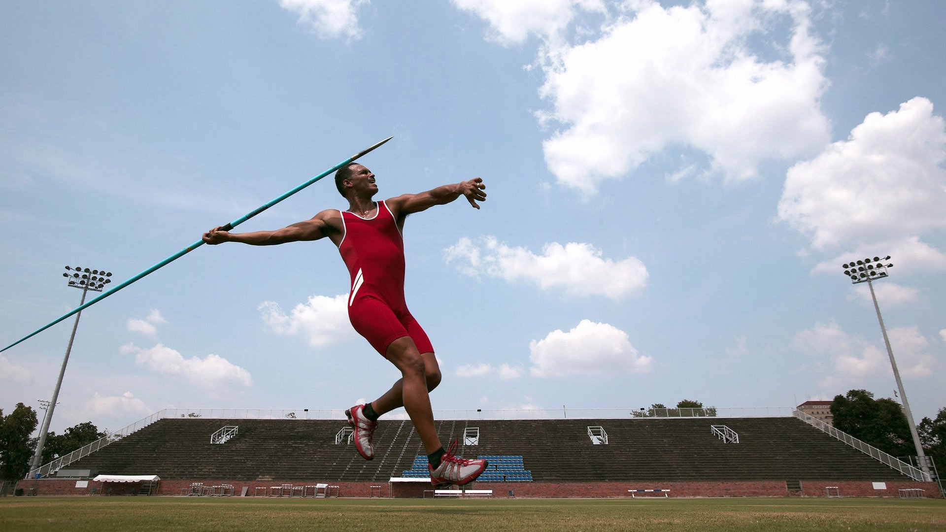绝境逢生！石宇奇力挽狂澜，中国队惊险逆转印尼队