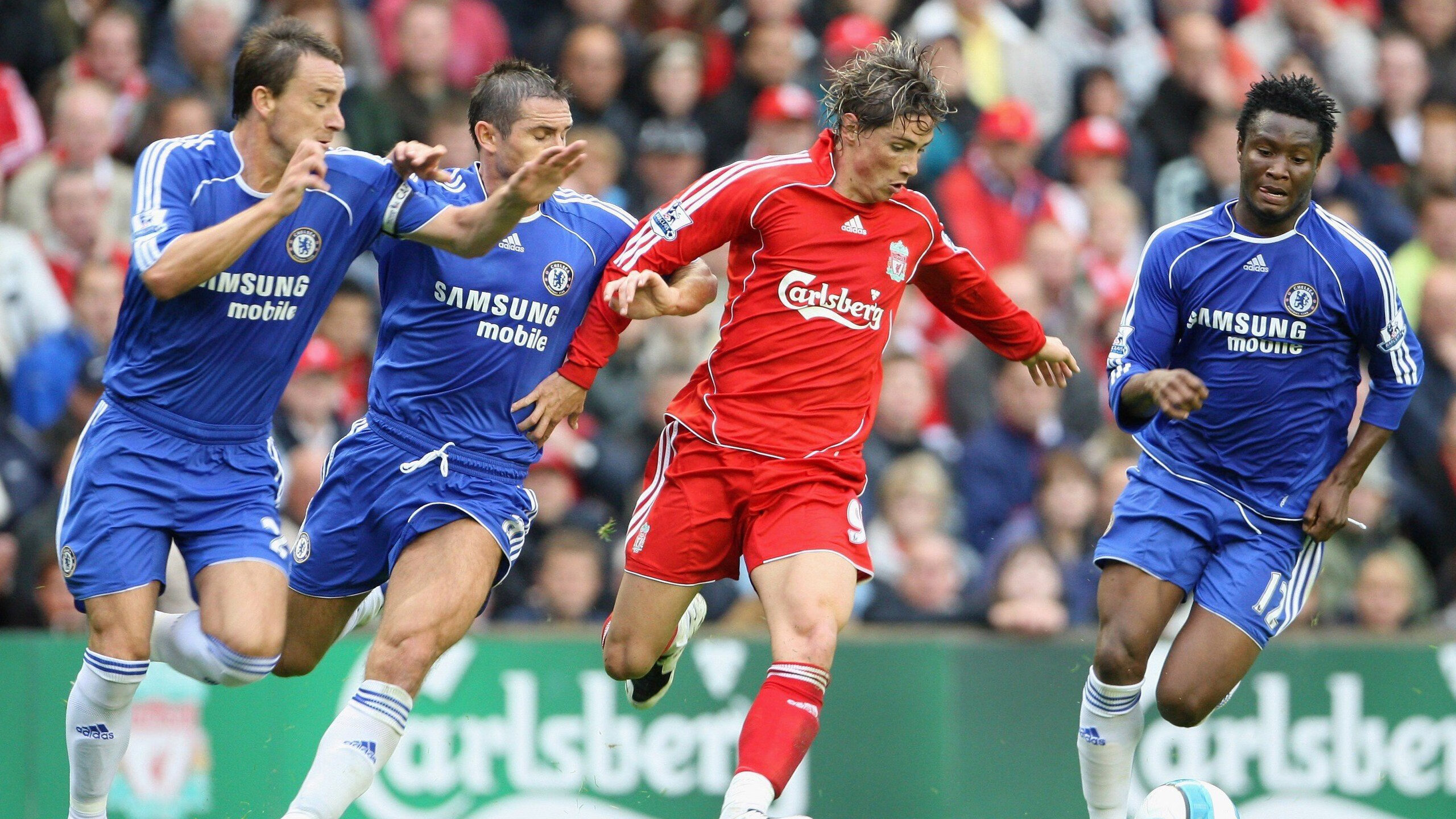 熊猫体育平台-吉林队关键战突围奇才，霍勒迪在F1新赛季揭幕战接管比赛